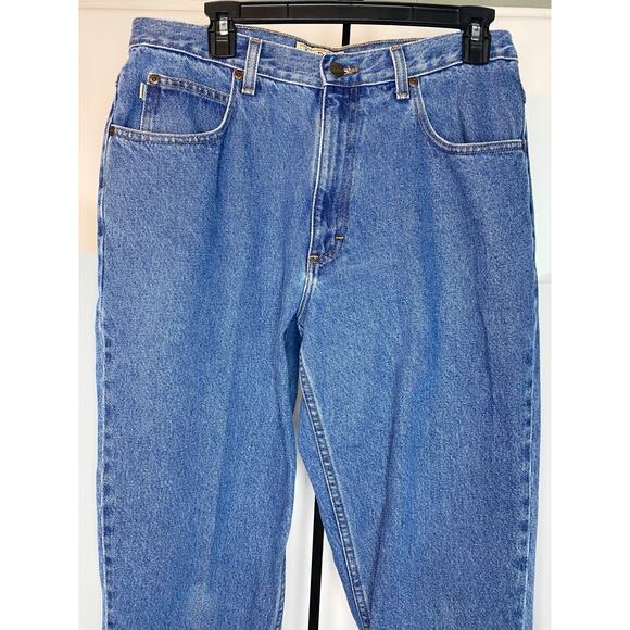 LL Bean Men's Blue Denim Jeans 33x30 Natural Fit Straight Leg - Picture 2 of 12